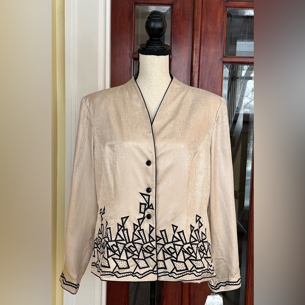 Adrianna Papell | 100% Silk Beige & Black Jacket w/Embroidery & Beading, Size 16